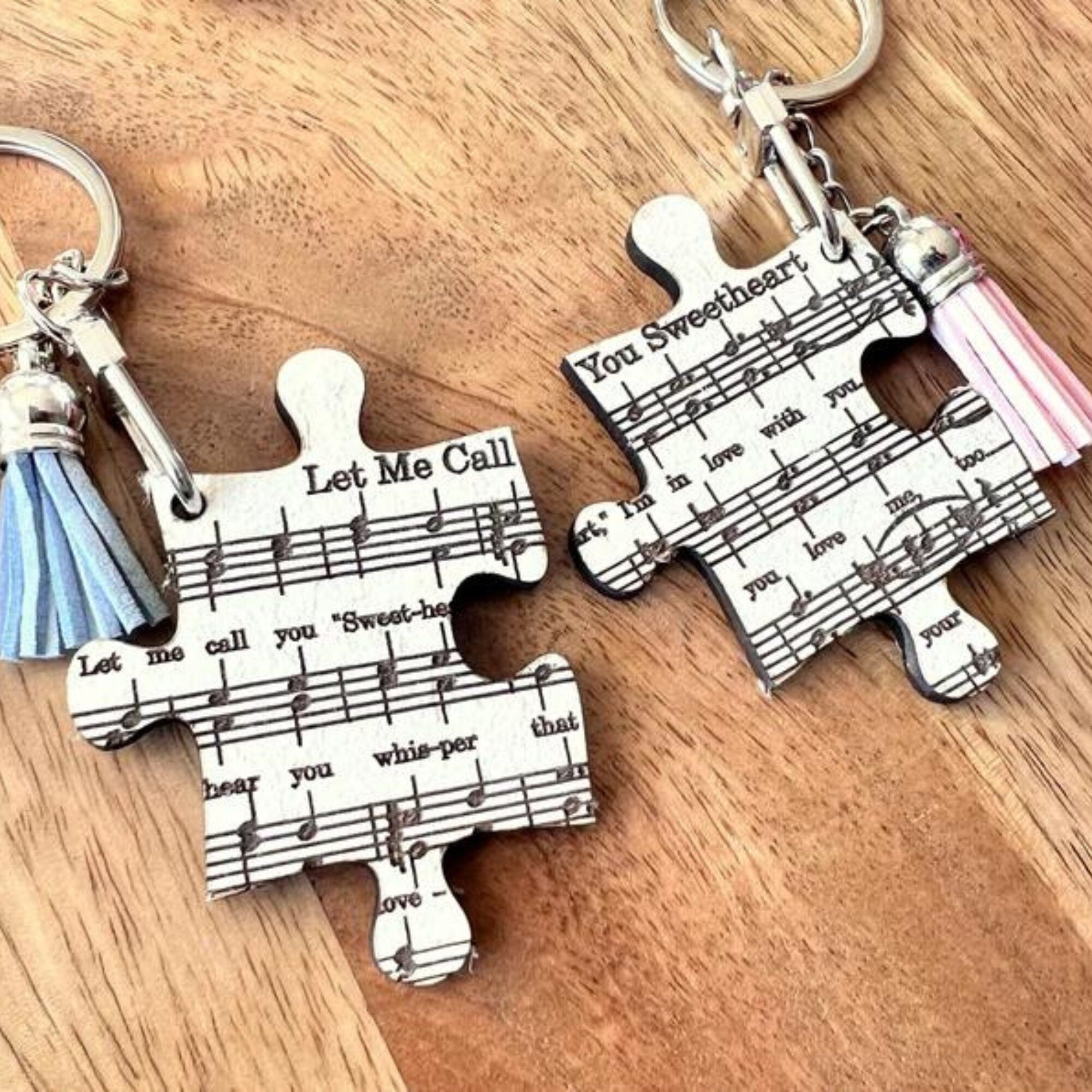 Laser Engraved Valentine Music Sheet Puzzle Couple Keychain, Song Keychain, Gifts for Boyfriend/Girlfriend, Anniversary Gift, Thank You Gift