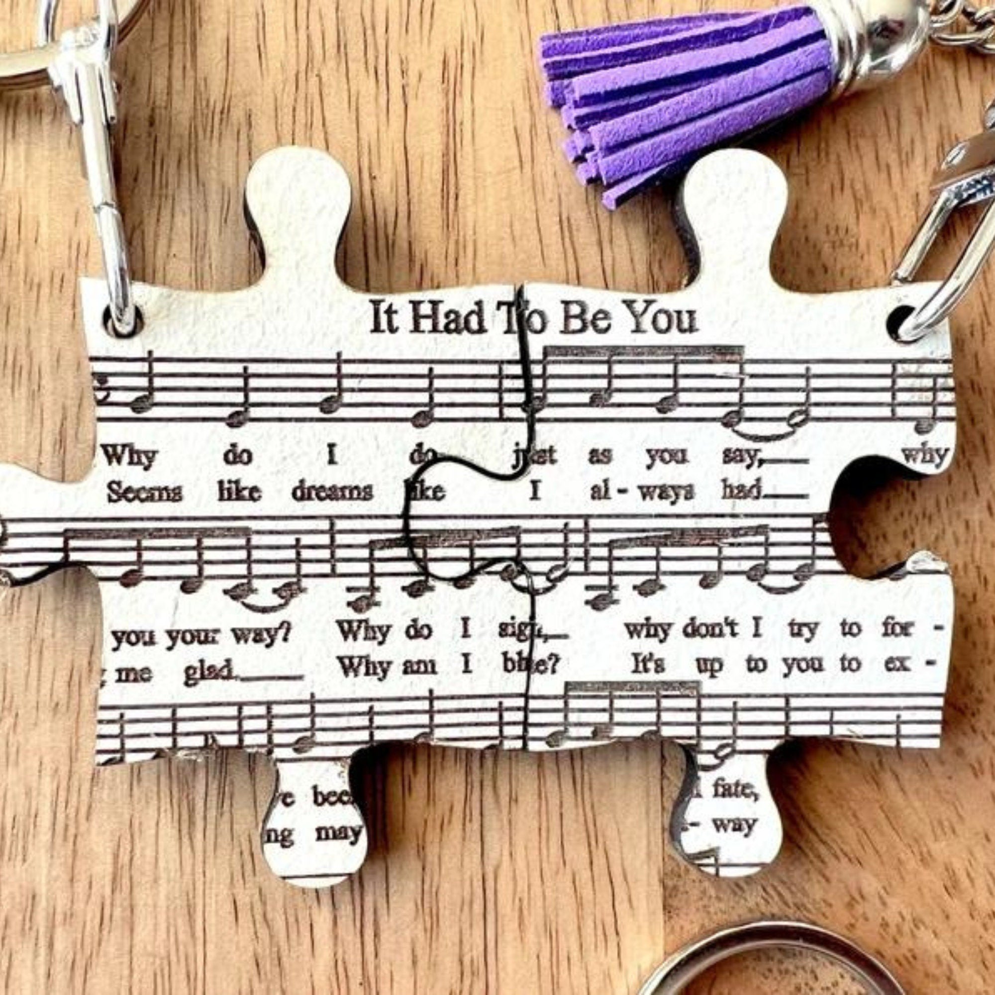 Laser Engraved Valentine Music Sheet Puzzle Couple Keychain, Song Keychain, Gifts for Boyfriend/Girlfriend, Anniversary Gift, Thank You Gift