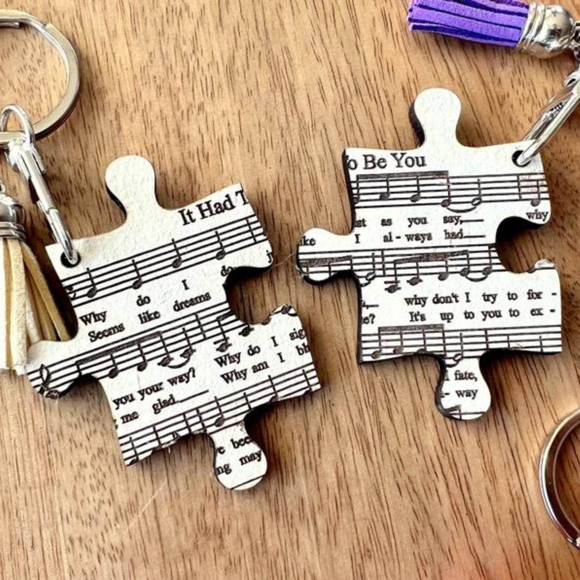 Laser Engraved Valentine Music Sheet Puzzle Couple Keychain, Song Keychain, Gifts for Boyfriend/Girlfriend, Anniversary Gift, Thank You Gift