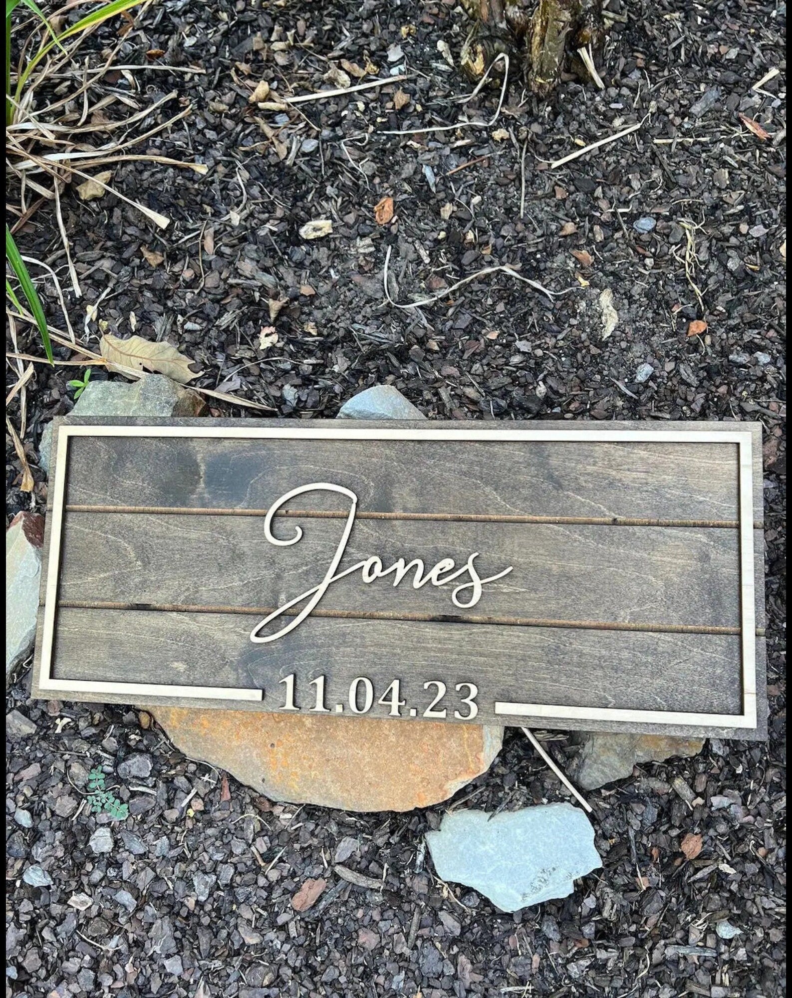 Custom Wood Sign Personalized Wedding Gift, Family Last Name, Pallet Sign Style, Established Sign for Farmhouse Decor Engagement Celebration