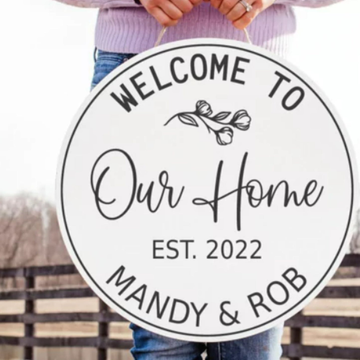 Welcome To Our Home Wooden Name Sign, Established Sign, Round Name Sign, New Home Owner, New Apartment Gift, Personalized Name, Wedding Sign